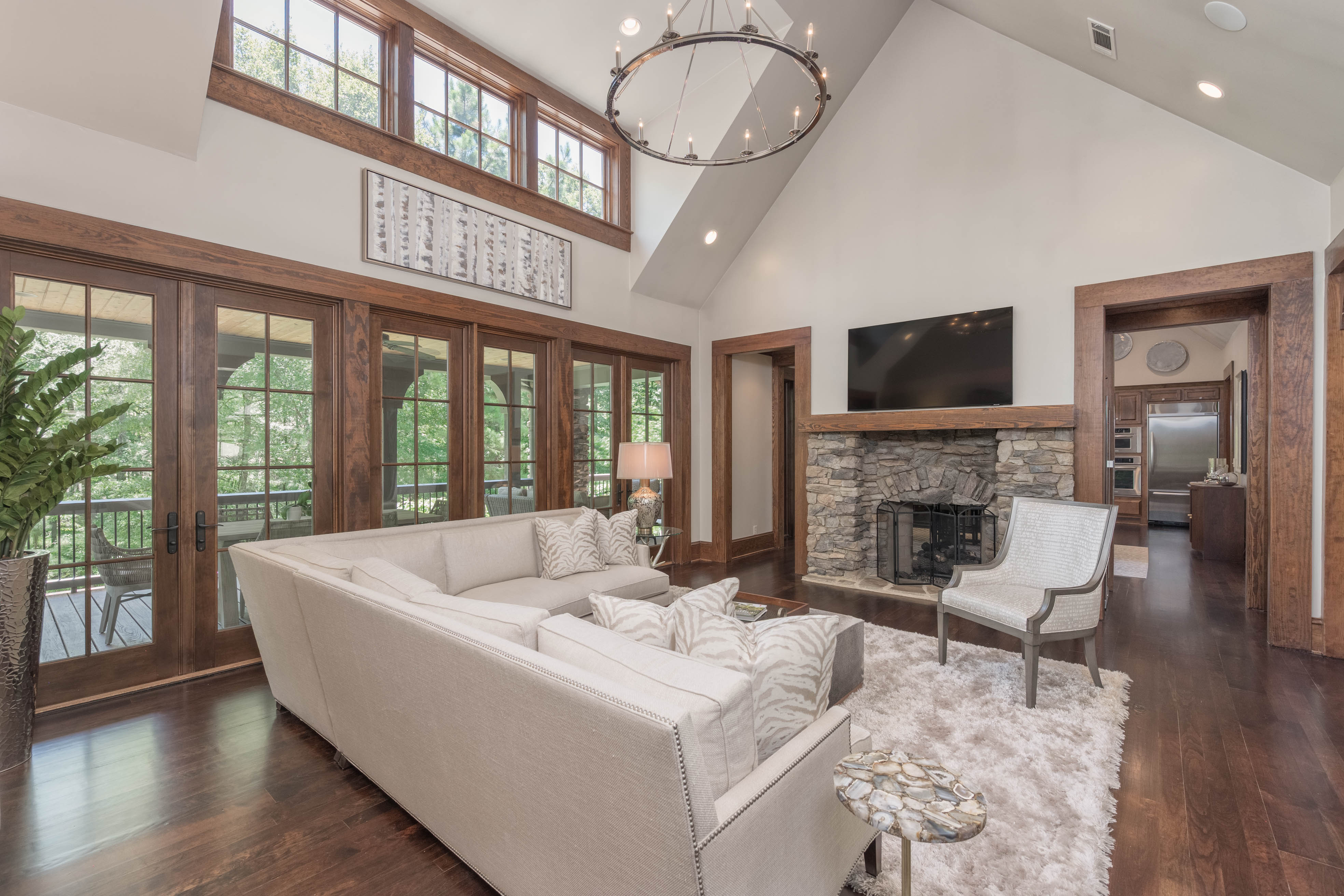 1040 Woodmont Ct. image 7